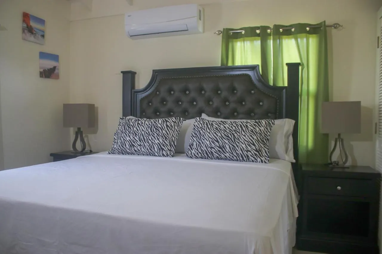 Guest house Draxhall Counytry Club Stays Mammee Bay Jamaica